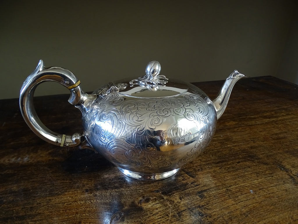 Antique Silver Bullet Shaped Tea Pot London 1849 Joseph & Albert Savory 656 Grams